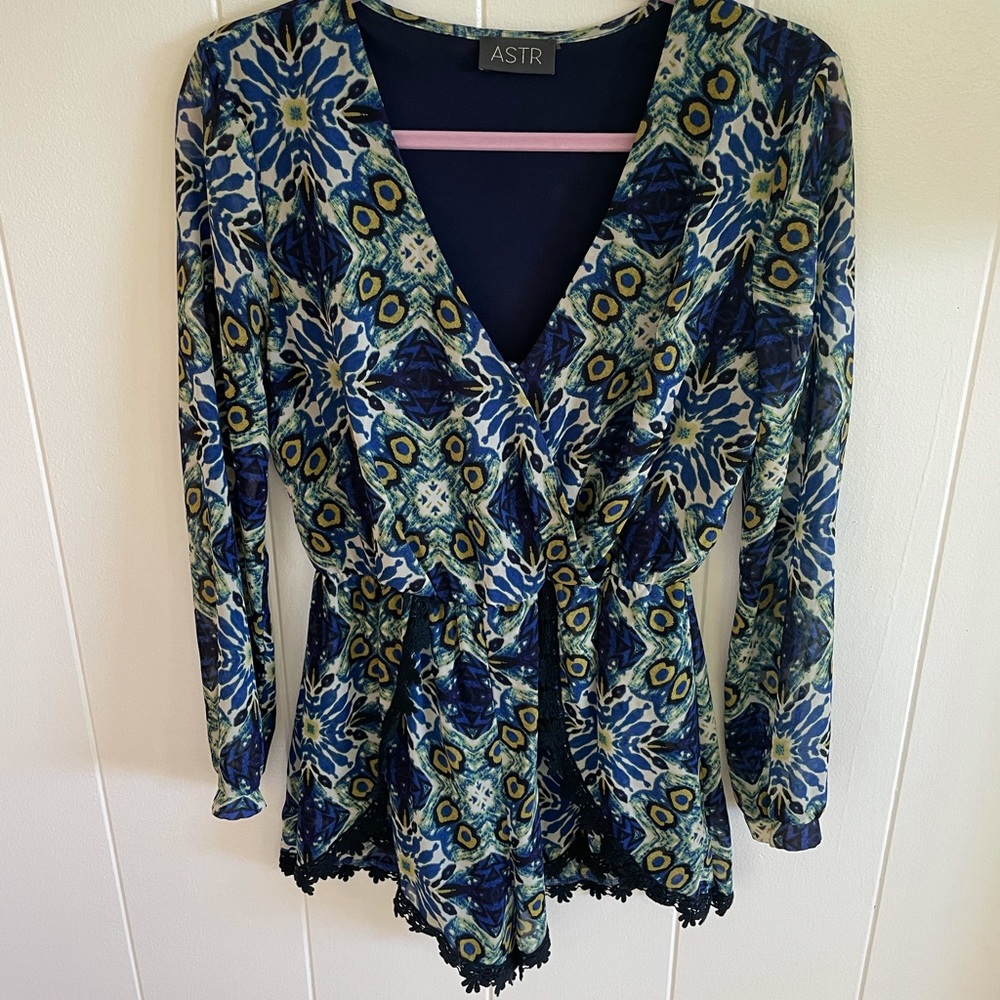 Peacock print ASTR romper size medium